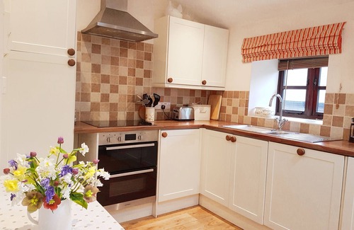 Longtown Cottage | A peaceful escape in rural Herefordshire - perfect for families and friends.