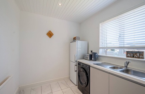 Seamill Cottage | A perfect cottage for couples and friends alike.