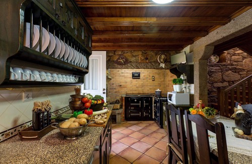 Cabracao Cottage | A perfect paradise for families surrounded by nature and so close to Porto