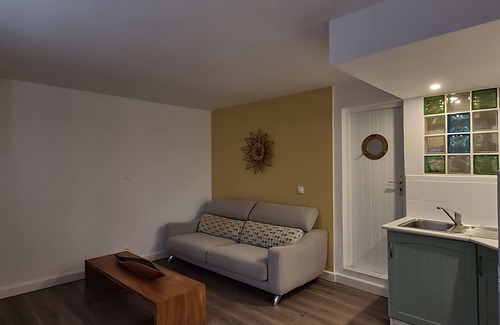 Desbonnes Apartment | A Perle DE VUE - Piscine & SPA/VUE MER & Foret - Deshaies