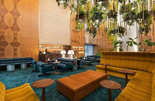 Financial District Hotel | A Place to Unwind, Unplug, and Recharge! Dog-friendly Property!