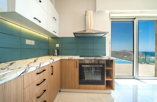 Platanos Villa | A SeaView Villa You Will Never Forget