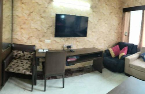 Indirapuram Apartment | A Studio Apartment with Complete Privacy