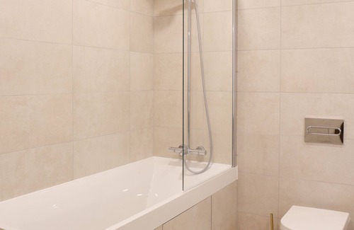 Letterkenny House | A Stunning Haven Ideal for Groups