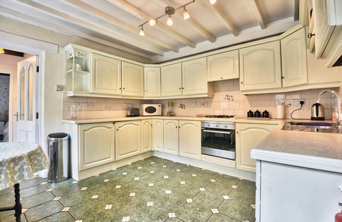 Grosmont Cottage | A stylish cottage, in the heart of the delightful village of Grosmont