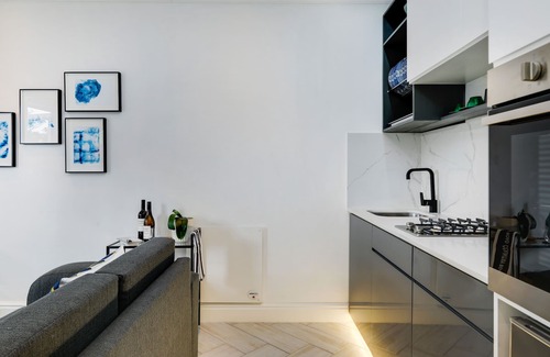 Pinelands Apartment | A stylish stay in a convenient location