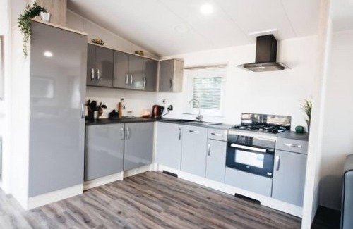Barmston Cottage | A superior lodge 2 that sleeps 6 guests in 2 bedrooms