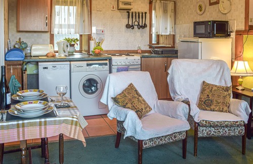 Bunessan Cottage | A tiny, traditional cottage tucked away on the Ross of Mull, close to the sea.