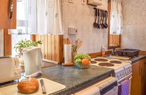 Bunessan Cottage | A tiny, traditional cottage tucked away on the Ross of Mull, close to the sea.