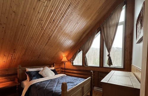 Mandeville House | A true paradise, ideal for a gathering and for outdoor enthusiasts.