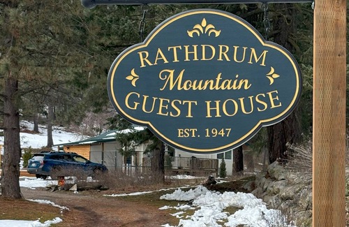 Rathdrum House | A unique couples retreat nestled at the base of Rathdrum Mountain. Outdoor Sauna