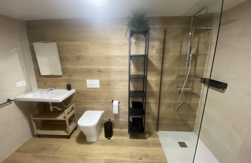 Patraix Apartment | A (VA073) TH Sant Isidre Suite