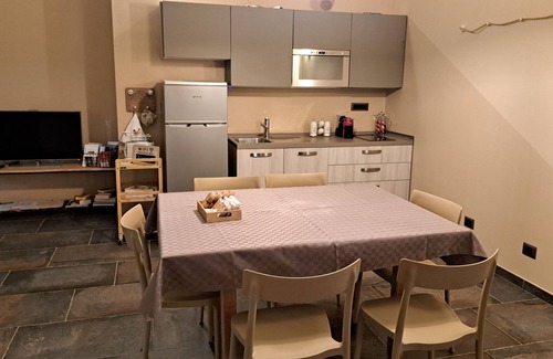 Alba Apartment | A vacation in the midst of nature just a stone's throw from Alba?