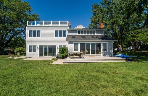 Tracys Landing House | A WATERFRONT ESTATE ON THE CHESAPEAKE BAY, "THE DRIFTWOOD LODGE".