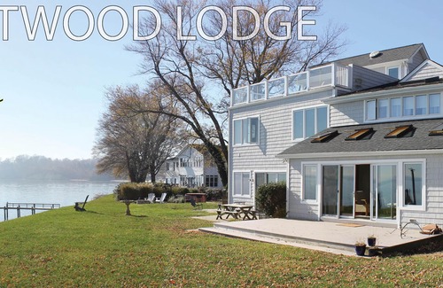 Tracys Landing House | A WATERFRONT ESTATE ON THE CHESAPEAKE BAY, "THE DRIFTWOOD LODGE".