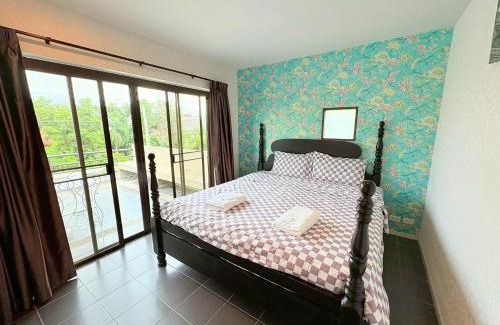Saen Suk Villa | A1-Mountain View Private Pool Villa-บางแสน