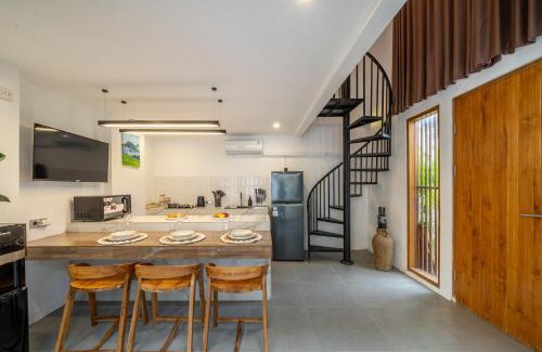Kerobokan Villa | A9 - Exclusive 3-Bedroom Villa in Seminyak with a Rooftop Paradise