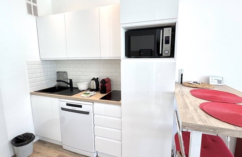 Les Baumettes Apartment | AA G Balcon Lenval - Promenade des Anglais