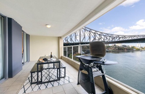 Brisbane Central Business District Apartment | AAB Apartments