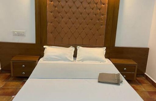Kumbalam Villa | Aadis Heritage Villa