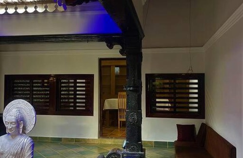 Kumbalam Villa | Aadis Heritage Villa