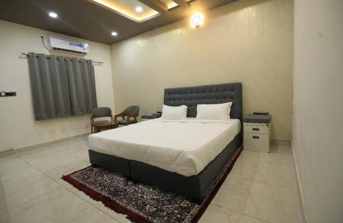 Udaipur District Hotel | Aaravs rooms and restaurant