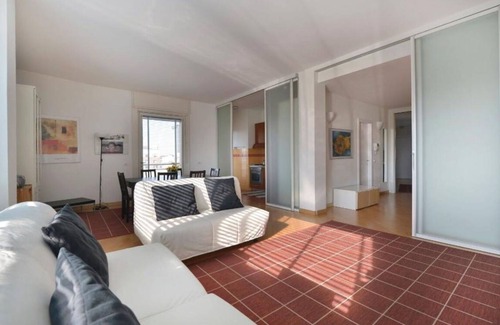 Zona Zara Apartment | Abbadesse, Bright 2 Br Apartment By Halldis