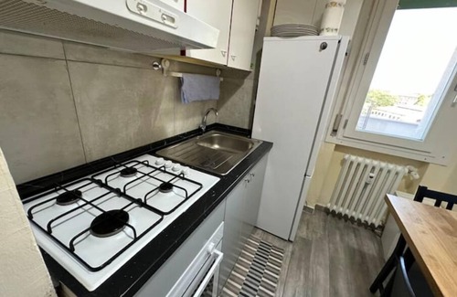 Crocetta-San Lazzaro-Modena Est Apartment | Abbot Modenese Suite