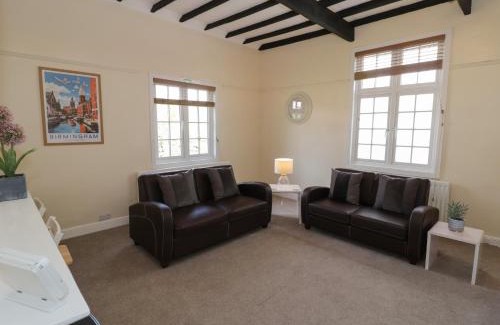 Barnt Green Apartment | Above The Pub