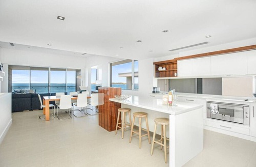 McCracken House | Absolute - 41 Hayward Ct, Victor Harbor