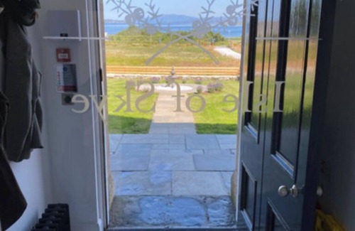 Broadford Apartment | accessible self catering apartment