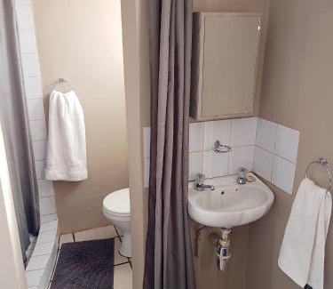 Hatfield Apartment | Accommodation@Park1285