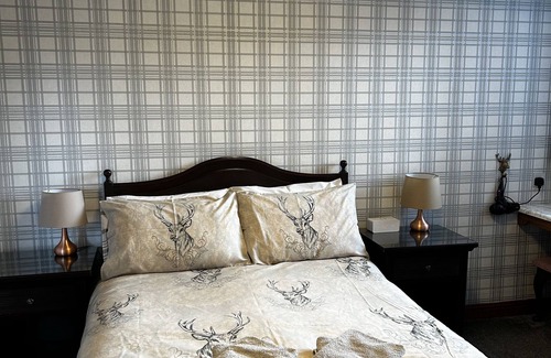 Longcroft House | Acer Lodge Guest House