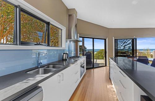 Apollo Bay House | Achilles