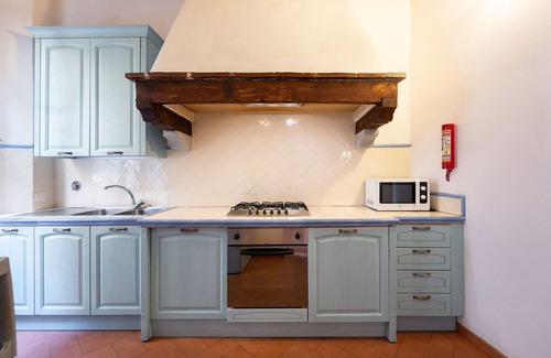 Duomo Apartment | Acqua Apartment - Four Bedroom Apartment, Sleeps 7
