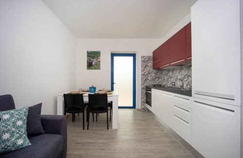 Cardedu Apartment | Acquamarina n.1 in residence with swimming pool just 50m from the sea.