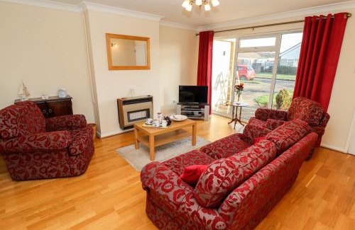 Sandilands House | Acre View
