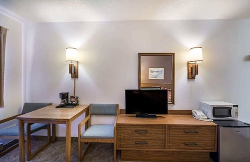 Medora Bed & Breakfast | Actual Driving 30 miles from Park And MedoranLocated near by Brewery &restaurant