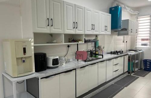 Bandar Sri Sendayan House | AD Sendayan Homestay