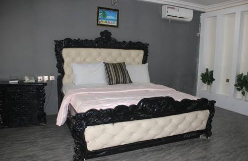Osogbo Hotel | Adbates Suites and Recreation