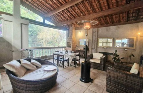 Vila Paula Cottage | Address: Portuguese Charm in the Mountains with Jacuzzi