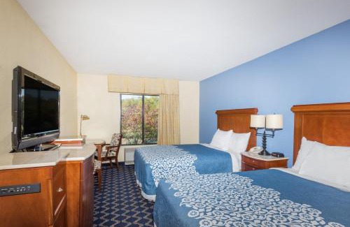 Niantic Hotel | Aderi Hotel Near Casino