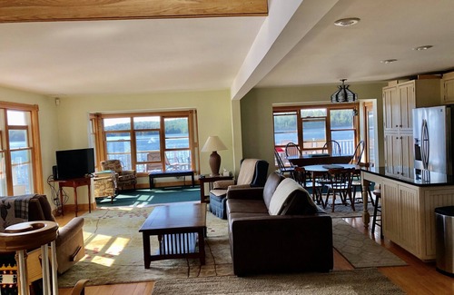 Tupper Lake House | Adirondack lakefront getaway