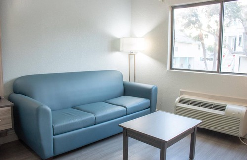 Tybee Island Hotel | Admiral's Inn on Tybee Island