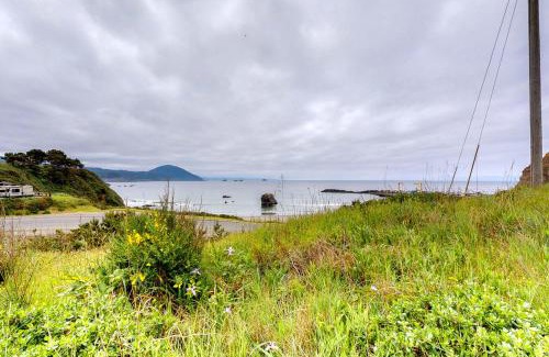 Port Orford House | Admiral's Landing