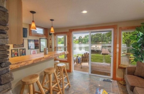Balsam Lake Cabin | Adorable cabin right on Balsam Lake with gradual slope to Lake.