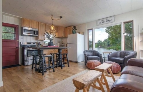 Balsam Lake Cabin | Adorable cabin right on Balsam Lake with gradual slope to Lake.
