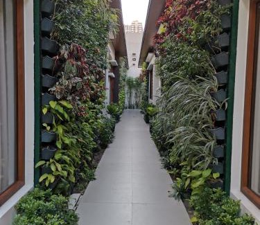 Ermita Night District Villa | Adria Residences - Sapphire Garden - 2 Bedroom for 4 person