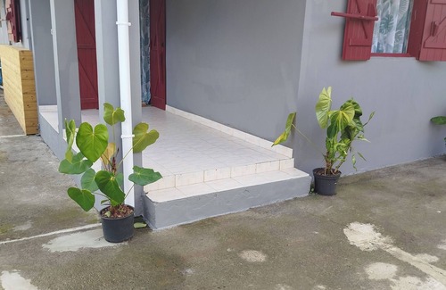 Entre-Deux House | Adriana Exotic House