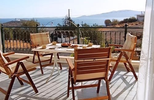 Lavreotiki Apartment | AEOLOS SeaSide Home